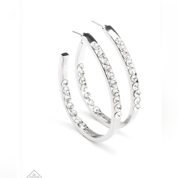 Borderline Brilliance White Rhinestones Earrings 👌 Rare Find - Picture 1 of 3